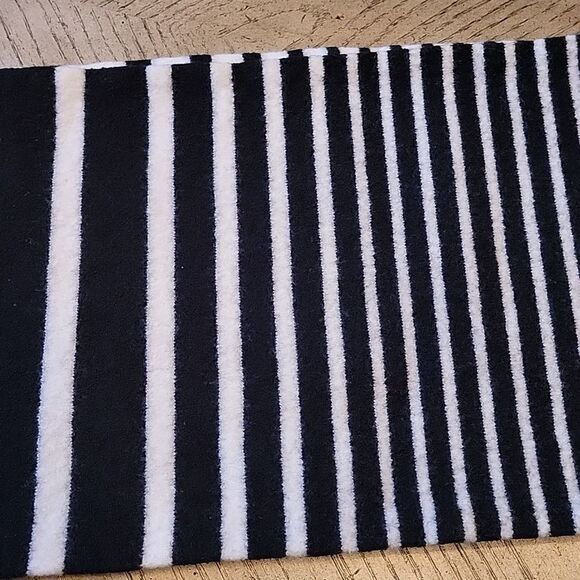 Cute scarf cream and black - Picture 3 of 9